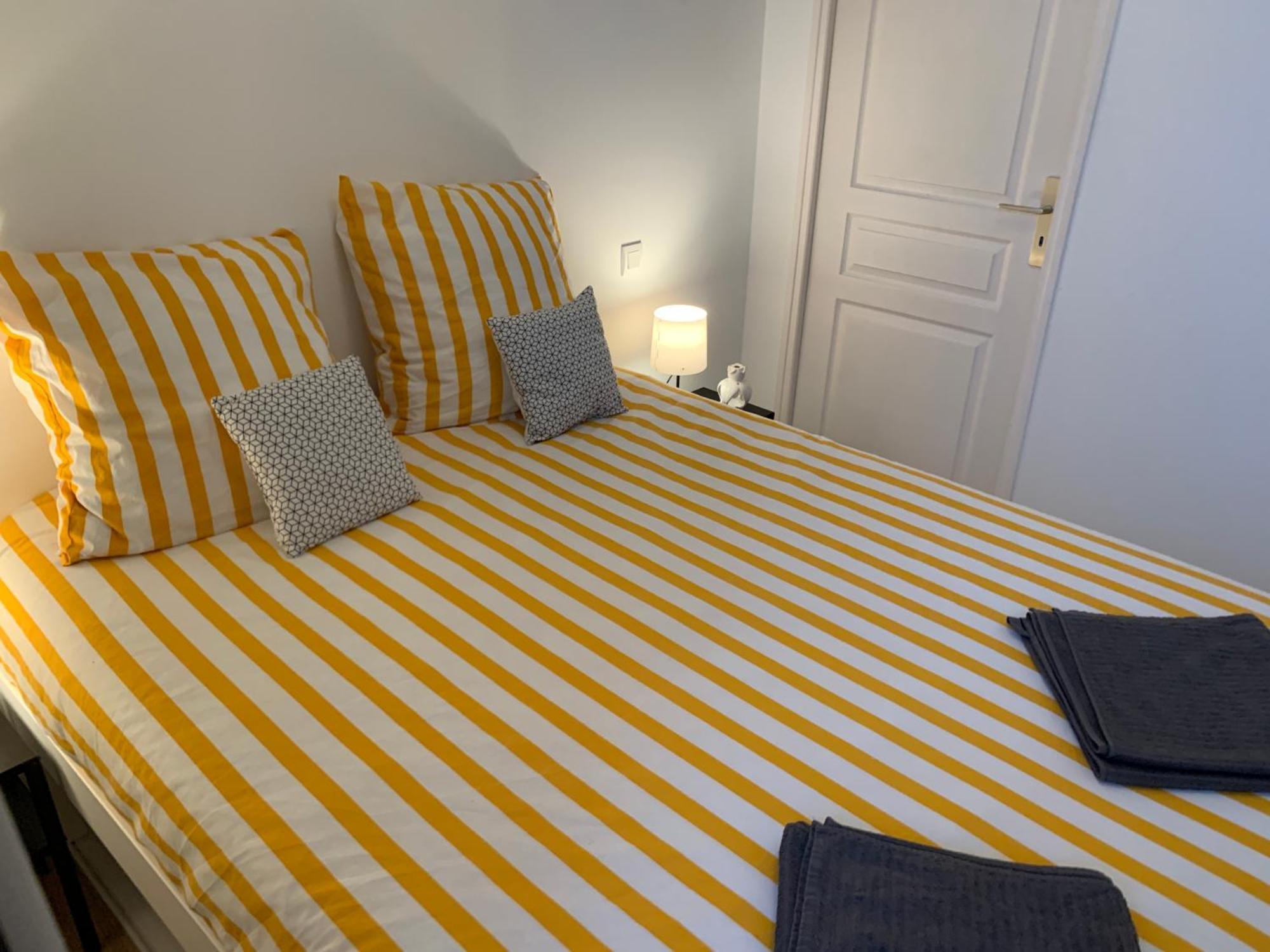 Biarritz Centre, Pres Avenue De Verdun, Cosy Apt 2 Pieces , Salon , Chambre Separe, Rue Tres Calme A 10 Minutes A Pied De La Grande Plage Exterior photo