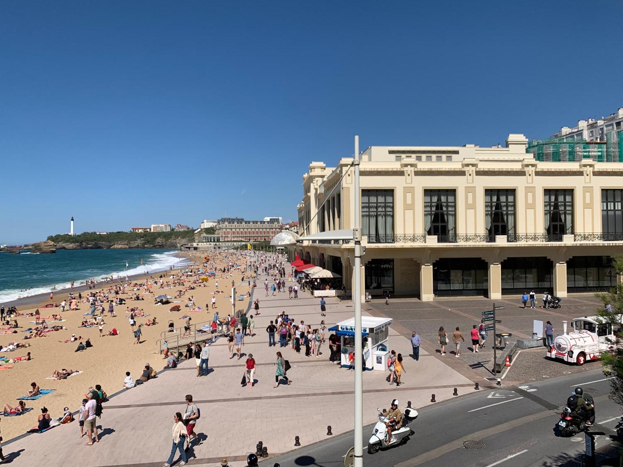 Biarritz Centre, Pres Avenue De Verdun, Cosy Apt 2 Pieces , Salon , Chambre Separe, Rue Tres Calme A 10 Minutes A Pied De La Grande Plage Exterior photo